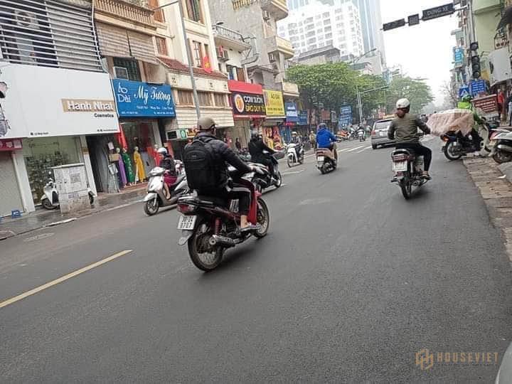 (HIẾM!) B á n nhà phố KD 24/7 Bệnh viện Hà Đông - Hà Nội, 41m2; 11 tỷ