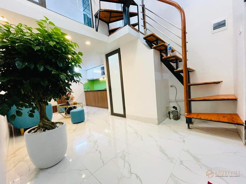 Bán nhà phố Thái Hà 25m2, lô góc, kinh doanh giá 2.X tỷ - 0369931147