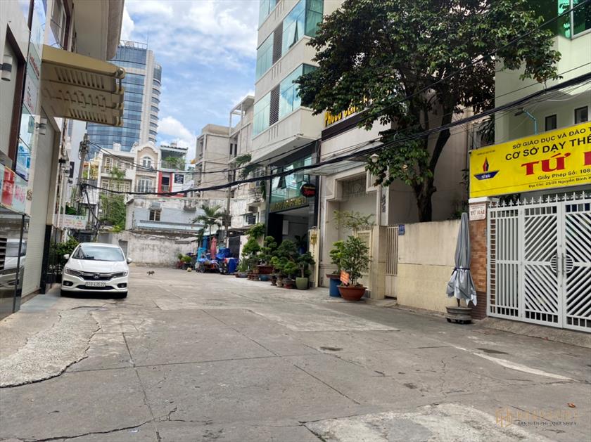 HXT 10m Nguyễn Bỉnh Khiêm, Bến Nghé, Q1, 5x20m, 5 tầng, chỉ 320tr/m2
