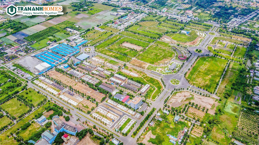 Bán nhà mặt tiền 3 tầng tại Tp.Châu Đốc. LH 0343.96.98.99
