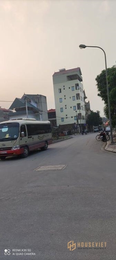 Cần bán xưởng 236m2, khu đấu giá trâu quỳ sầm uất . liên hệ đi xem : 0964167063.