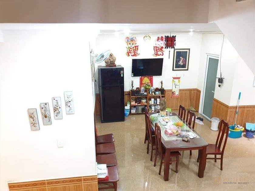 Hàng Thơm - Tân Phú 72m2, Công Nhận Đủ, Cách mấy căn ra Mặt Tiền Chỉ 3