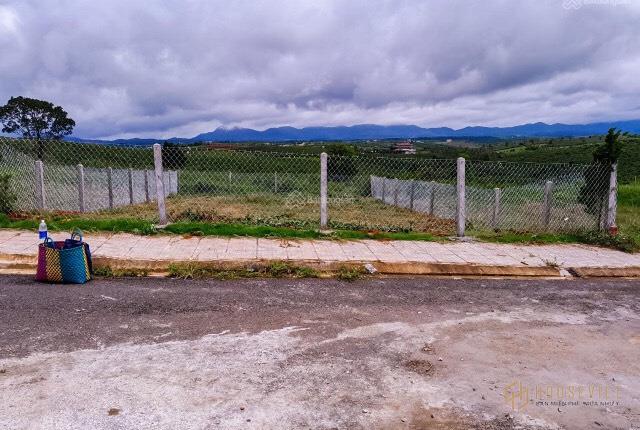 500m2 đất thổ giá chưa qua tay ở ngay trường Lộc Châu view đồi 739tr