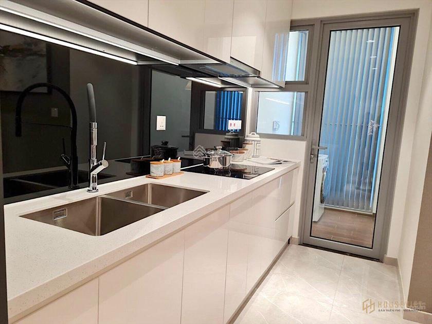 Celesta Rise, căn 3PN view hồ bơi lầu 16, mua trực tiếp CĐT
