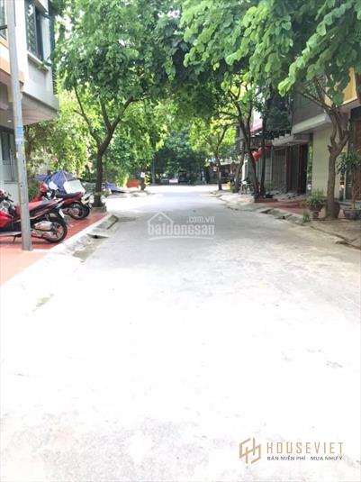 Chính chủ cần bán gấp lô đất dịch vụ Yên Nghĩa, 51m2. Đường 10 mét, vỉa hè, giá 3tỷ