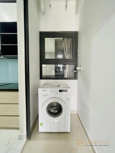 Bán căn như hình view Landamrk 81 có full nội thất giá 1,8 tỷ