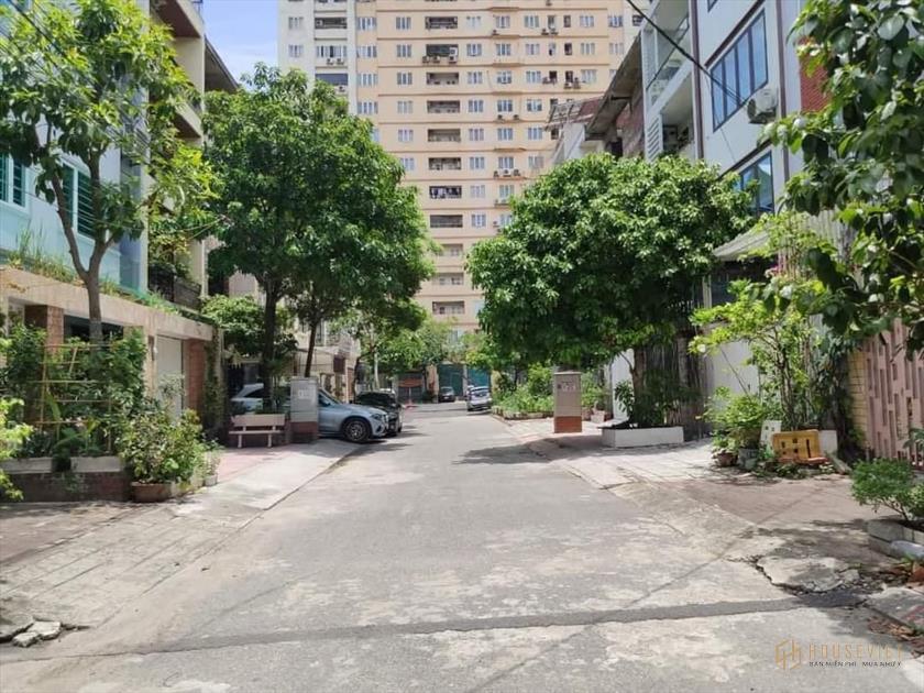 Cần bán nhà phân lô, oto tránh, vỉa hè, La Khê, Hà Đông, Dt82m, 5T nhỉnh 7 tỷ.