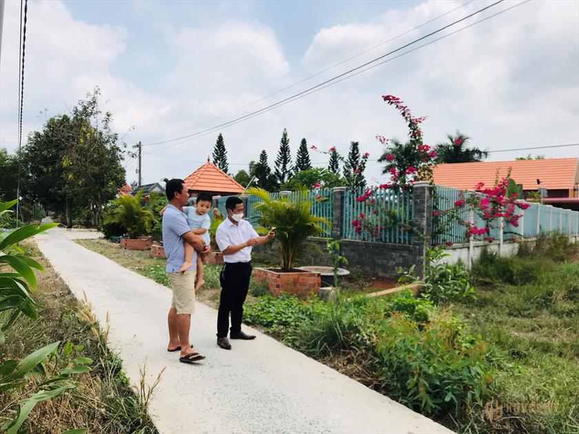 Đất công quy hoạch đất ở, sát khu dân cư và đường Liên Cảng