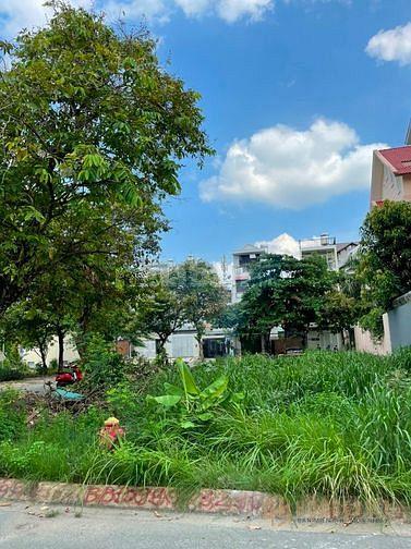 Bán Lô GÓC - Biệt Thư Khu Văn Phòng Chính Phủ (12x18) 210 m2
