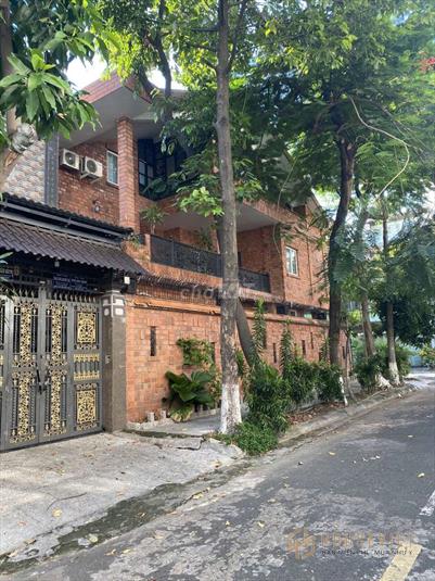 Biệt thự gốc 2 MT khu tên lửa 8x20,3.5 tấm