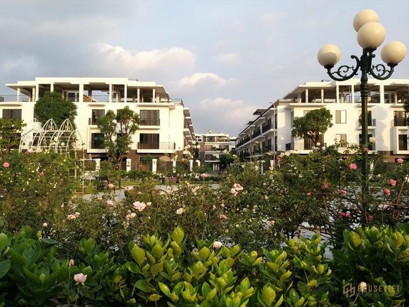 Chính Chủ cần nhượng lại căn hộ 138m2 có sân vườn gần Nguyễn Xiển - Thanh Xuân.Giá 13 tỷ.