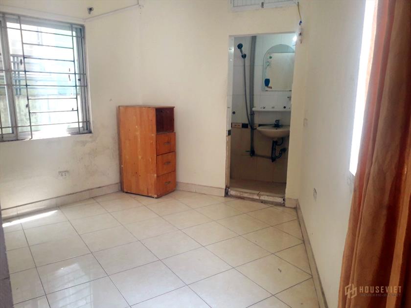 Chính chủ cần bán nhà 5 tầng tại số 157 Ngõ Trại Cá, Trương Định, Hai Bà Trương, Hà Nội.