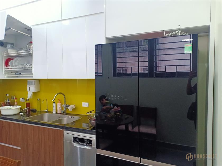 Bán nhà PL Hoàng Đạo Thành, TX 60m2, 5 ngủ, ô tô, KD nội thất vip chỉ 6.x tỷ