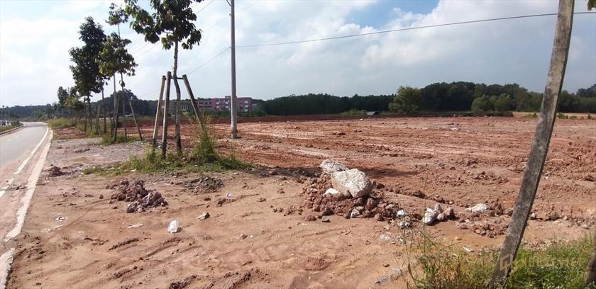 Cần bán mảnh đất vườn 1000m2/600tr gần Khu Công Nghệ CaoLH0919.18.4774
