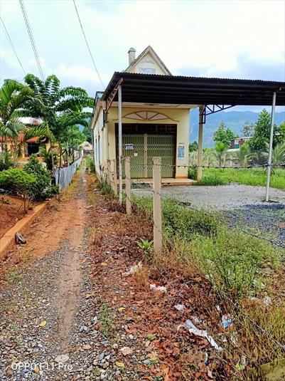 Bán 10m mặt tiền đường Quốc Lộ 20, vị trí đẹp, giá rẻ.Nằm trung tâm thị trấn Đạ M'Ri
