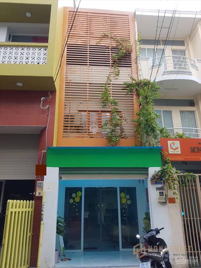 Bán nhà hẻm số 4 đường Hoàng Việt, Tân Bình