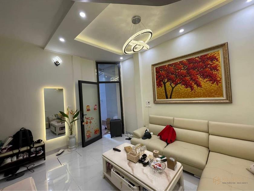 Bán Nhà Phố Thái Thịnh 28m2 Giá 2,65 TỶ (Nở Hậu Tặng Full Nội Thất)