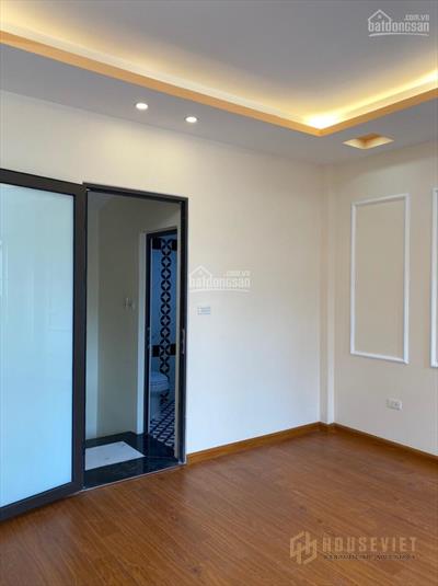 Ô TÔ ĐỖ CÁCH 1 NHÀ 285 NAM DƯ - LĨNH NAM, BÁN 2 TỶ 650TR