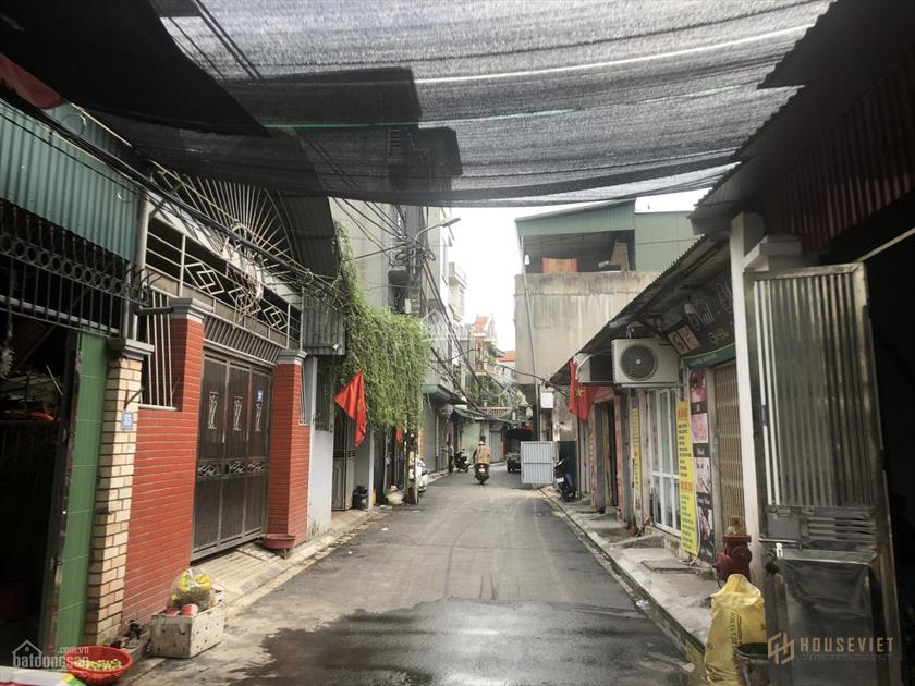 Chính chủ bán gấp 65m2 trục chính thôn Đại Bản, Phú Thị, vị trí tiện kinh doanh, DT 65m2