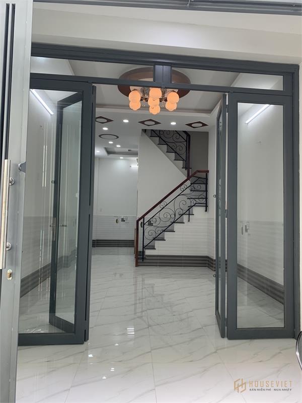 Bán Nhà 4 Tầng, 4PN, HXH Phường 2, Quận 8 Giá 6.1 Tỷ