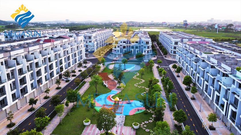 Chính Chủ Cần Bán Căn Nhà 4 Tầng KDT Him Lam, Bắc Ninh .
