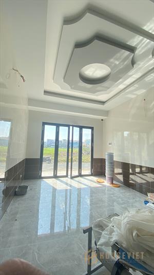 Chính chủ bán nhà phố Bình Minh, 300m2 sàn, 4 tầng, nhà hoàn thiện đẹp