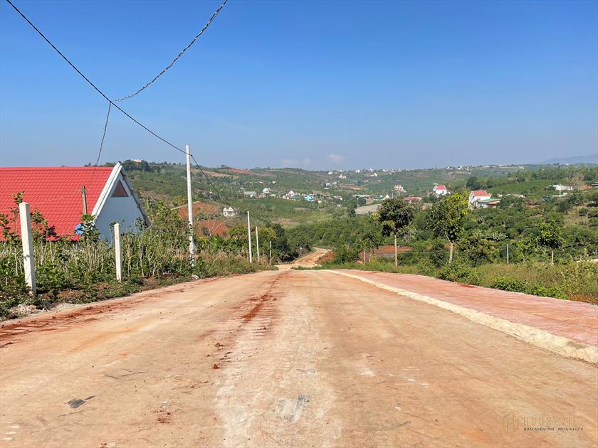 ĐẤT VEN ĐÀ LẠT, ĐẤT ĐẸP, ĐẤT CÓ SẴN THỔ CƯ, SHR