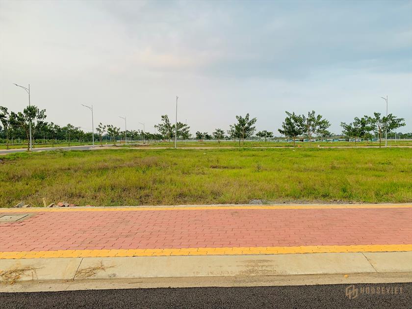 Hàng ngộp, bán đất nền Garden Riverside – Thủ Thừa