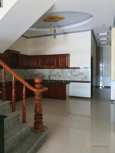 Bán nhà mặt tiền lạc long quân, tân bình 70m2 giá chỉ 17 tỷ 8.