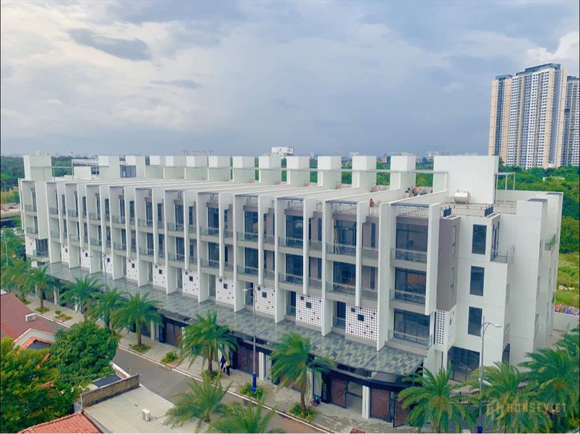NHÀ PHỐ CAO CẤP GẦN KĐT SALA, THẢO ĐIỀN, TRỆT+3 LẦU= 472M2 SD CHỈ 25TỶ