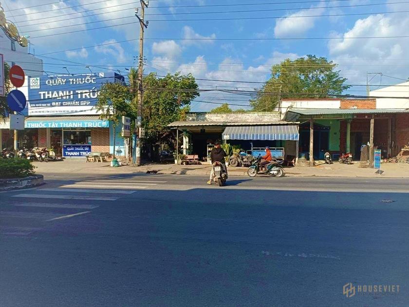 Mặt bằng mặt tiền đường DT10 ( Thị trấn Đức Hòa), Kinh doanh mọi ngành