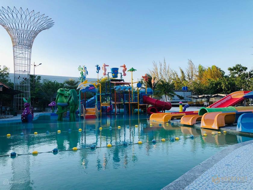 Bán đất nền Resort Bangkok Bình Châu sở hữu lâu dài DT: 280m2 full thổ