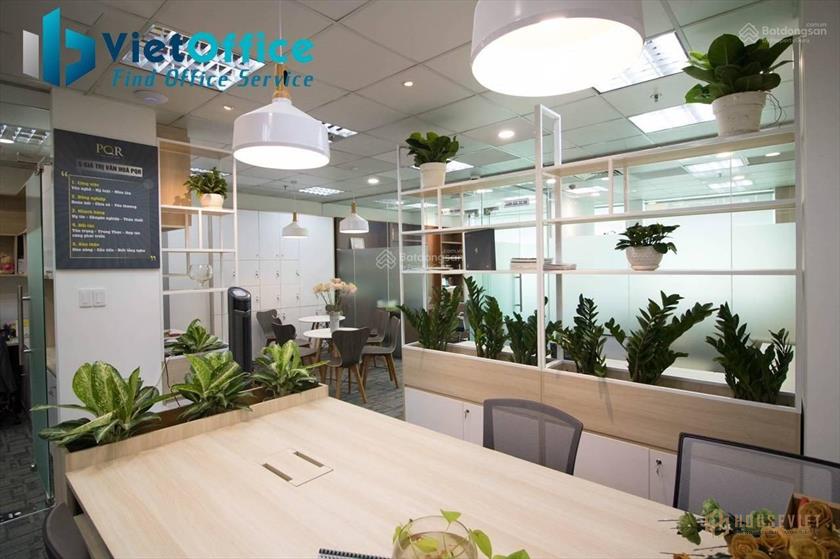 Văn phòng 105m2, tầng 5 - có nội thất tại toà nhà 14 Trương Quyền