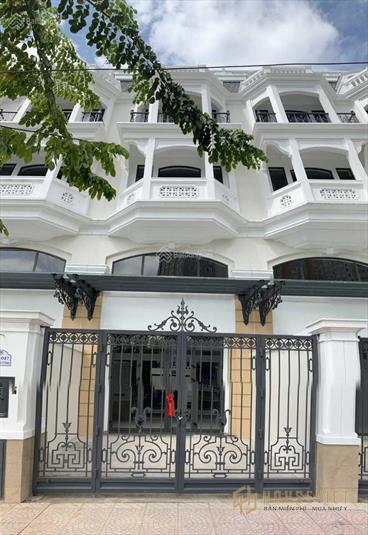 Nhà phố mặt tiền Đồng Văn Cống Quận 2, giá tốt, số lượng hữu hạn