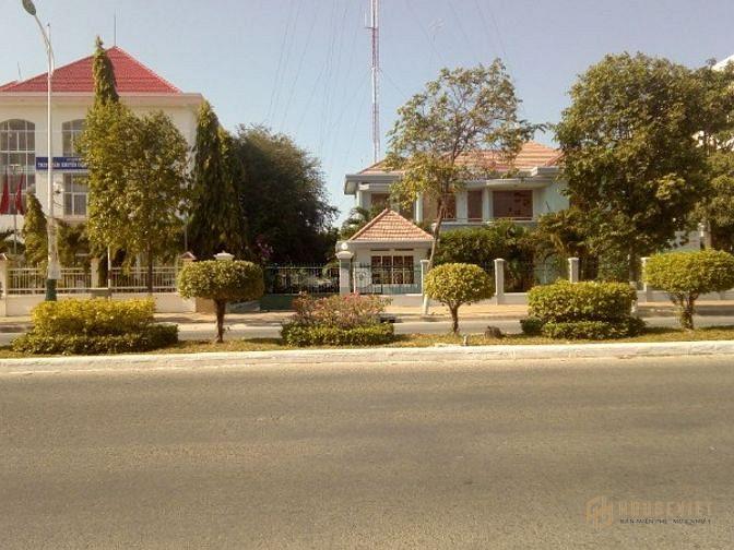 Bán lô đất mặt tiền 16/4, cách bãi biển 1km, Tp Phan Rang - Ninh Thuận