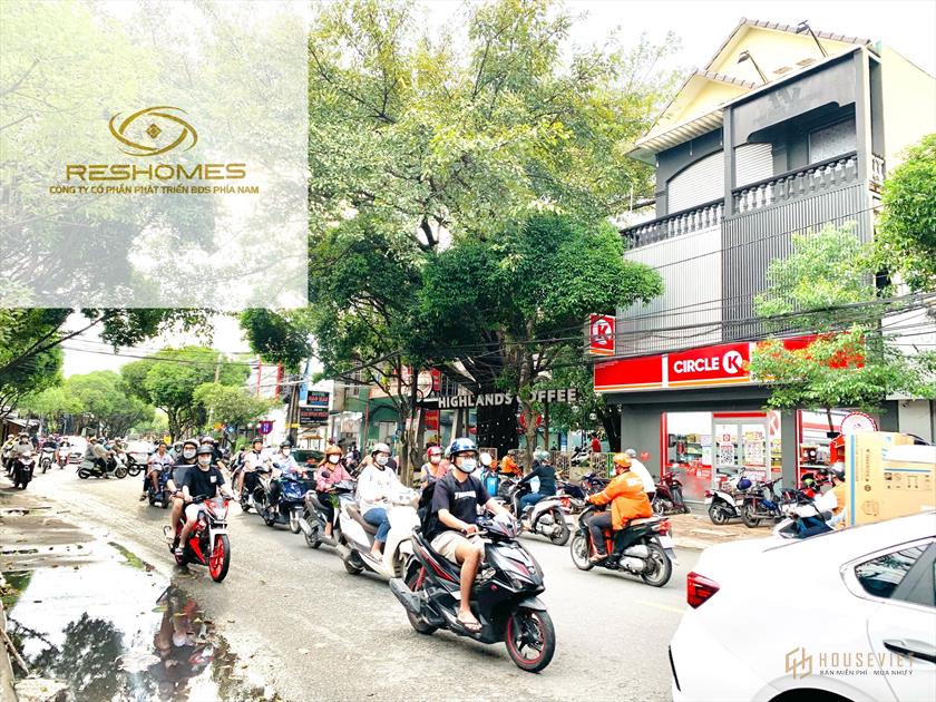 Cho thuê mặt bằng vip Đ Phan Trung, Biên Hòa, gần 700m2 sàn sử dụng