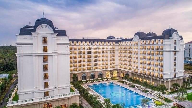 Vinpearl cam kết lợi nhuận 300tr/năm Vin Holiday