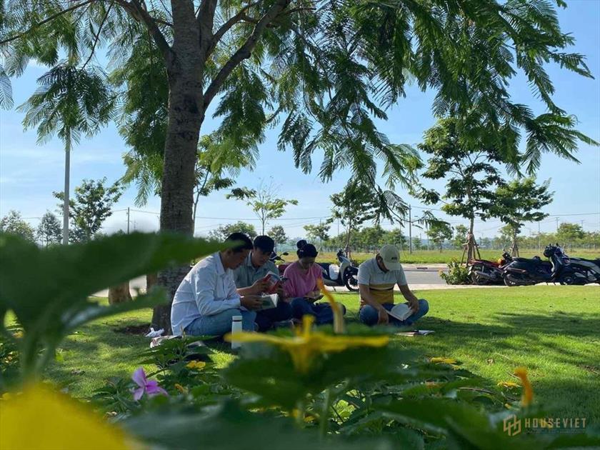 Bán đất nền của VSIP ngay chợ Tịnh Phong thuận tiện kinh doanh