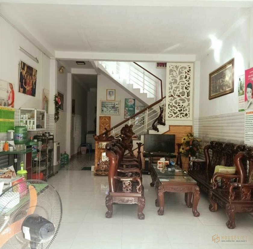 ÔTô đỗ cửa, 20m ra Mặt Tiền đường Núi Thành, DT 73m2, Chỉ 4.1 tỷ