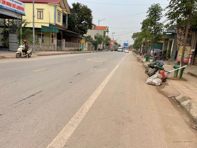 Cắt lỗ sâu ô đất mặt đường chính tỉnh lộ 331B lối ra Hạ Long Xanh