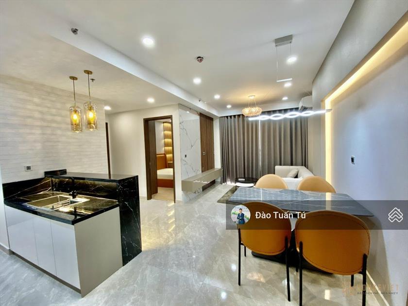 Bán gấp căn 2PN The Peak M8 Midtown 80m2 NT cao cấp, giá siêu rẻ