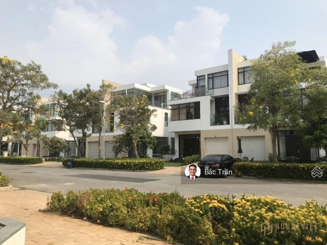 Giá tốt nhất - chính chủ bán biệt thự song lập Lucasta Khang Điền