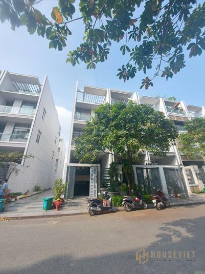 Bán gấp nhà Vạn Phúc City 5x20m đường 14m. Giá đầu tư 15,5 tỷ