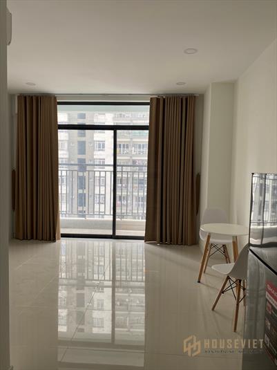 Cho thuê Oficetel Central Premium, 30m2, nhà có rèm, máy lạnh, tủ ạnh