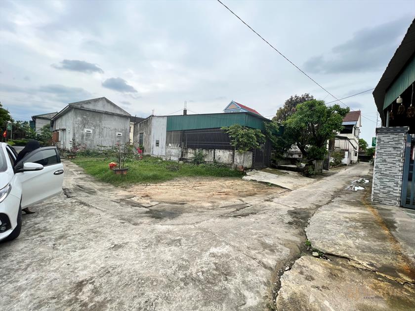 Bán lô góc 2 mặt tiền cạnh UBND Kỳ Châu, Kỳ Anh