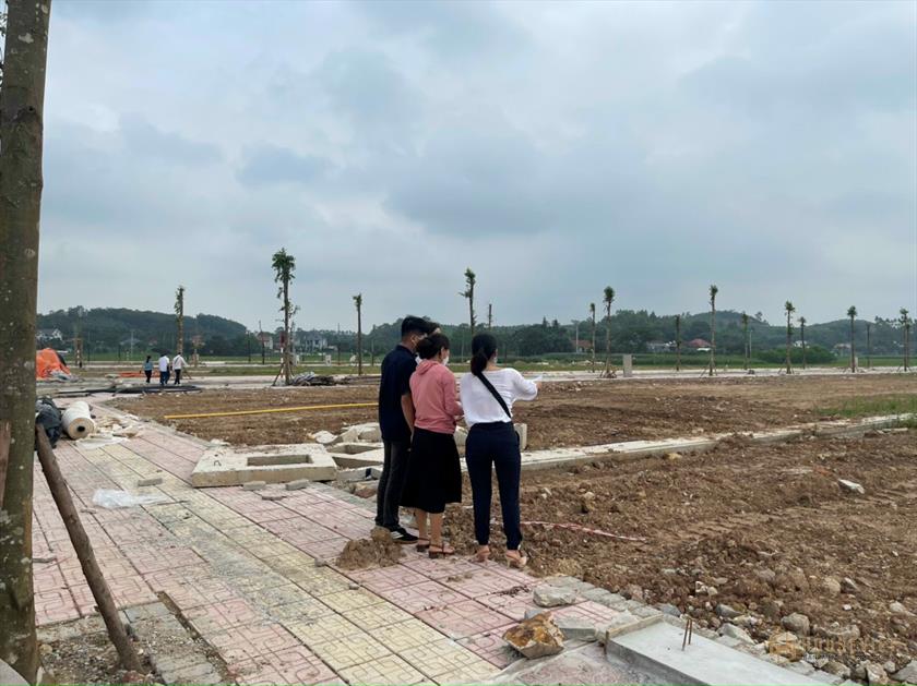 Bán Đất thị trấn nhã nam còn 1 lô góc duy nhất giá tốt nhất khu vực