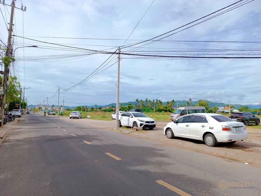 BÁN ĐẤT ĐẤU GIÁ QUY HOẠCH KHU DÂN CƯ PHÚ YÊN- 0966862972