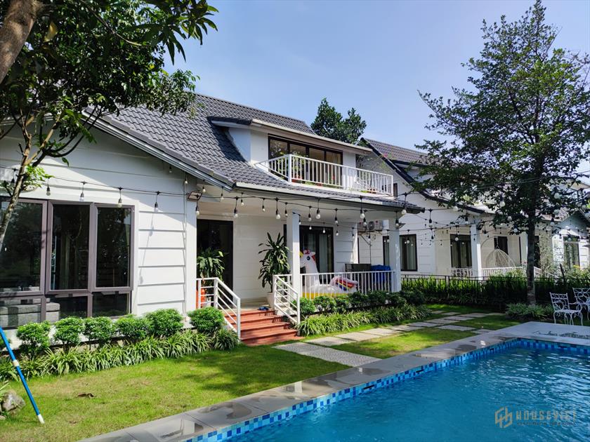 Chuyển nhượng căn biệt thự 330m2 đã hoàn thiện. Bể bơi riêng